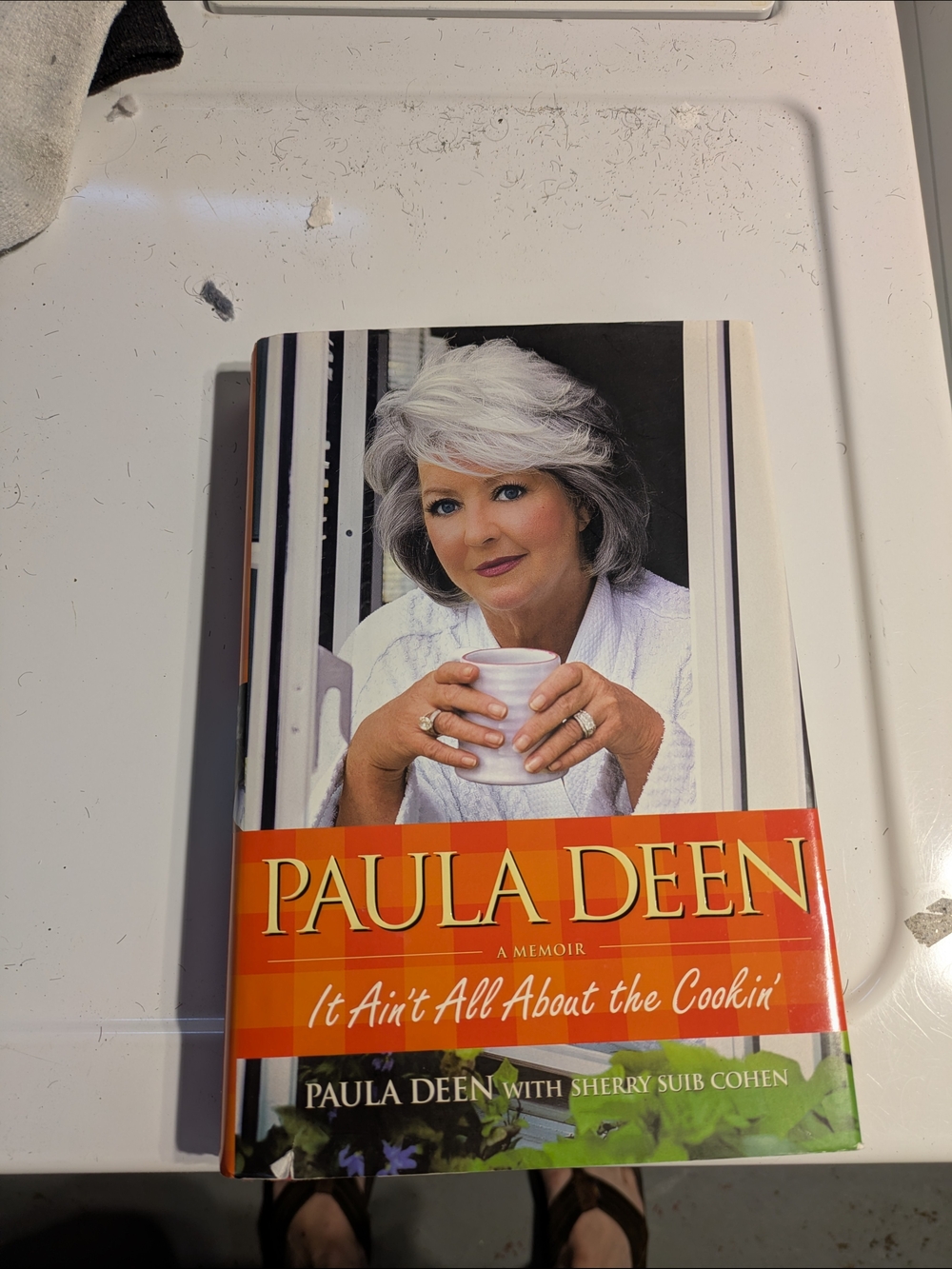 : It Ain't All About the Cookin' - Orange Cover Memoir